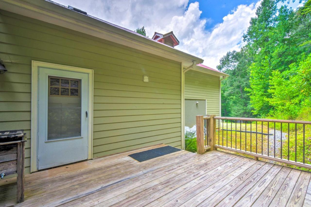 Cozy Riverside Dahlonega Home With Kayaks And Fire Pit Exterior foto